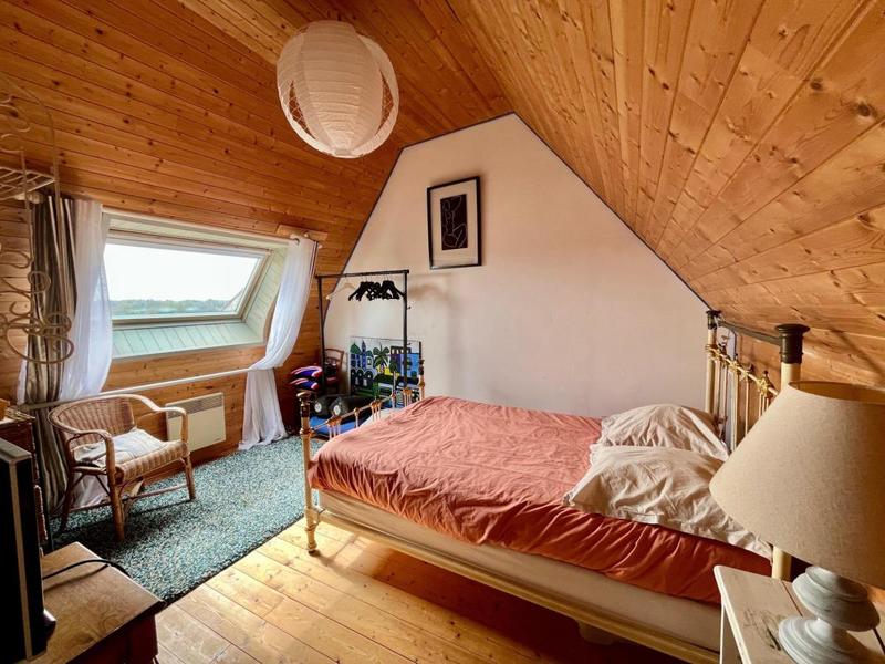 Maison - 171 m² - 7 pièces