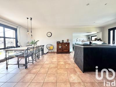 Maison - 125 m² - 7 pièces