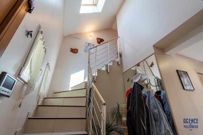 Maison - 155 m² - 5 pièces