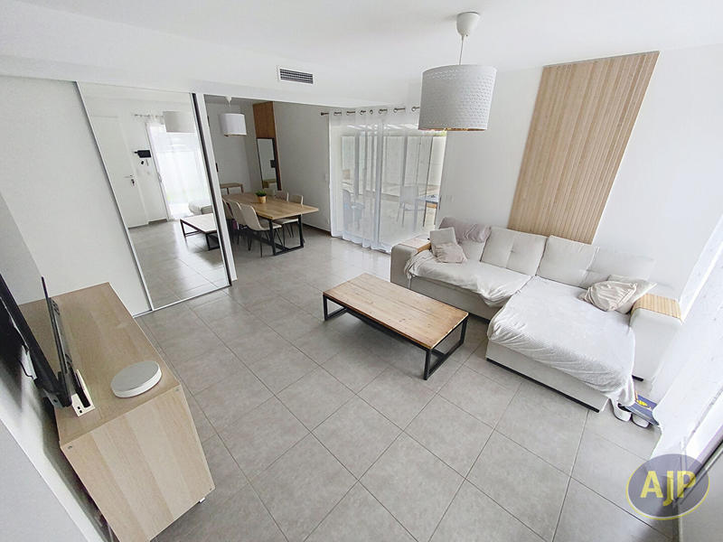 Maison - 105 m² - 6 pièces