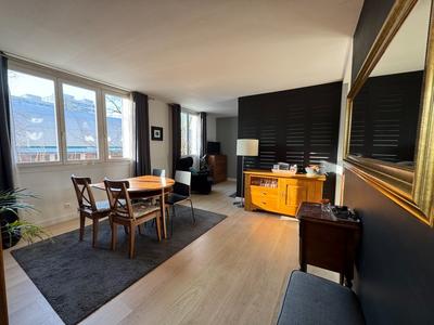 Appartement - 73 m² - 4 pièces