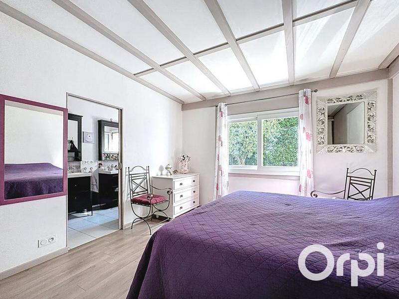 Maison - 105 m² - 4 pièces