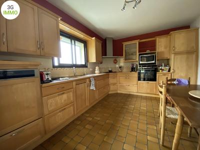 Maison - 130 m² - 6 pièces