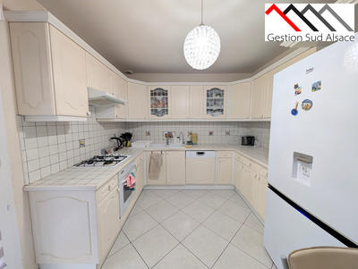 Maison - 103 m² - 5 pièces