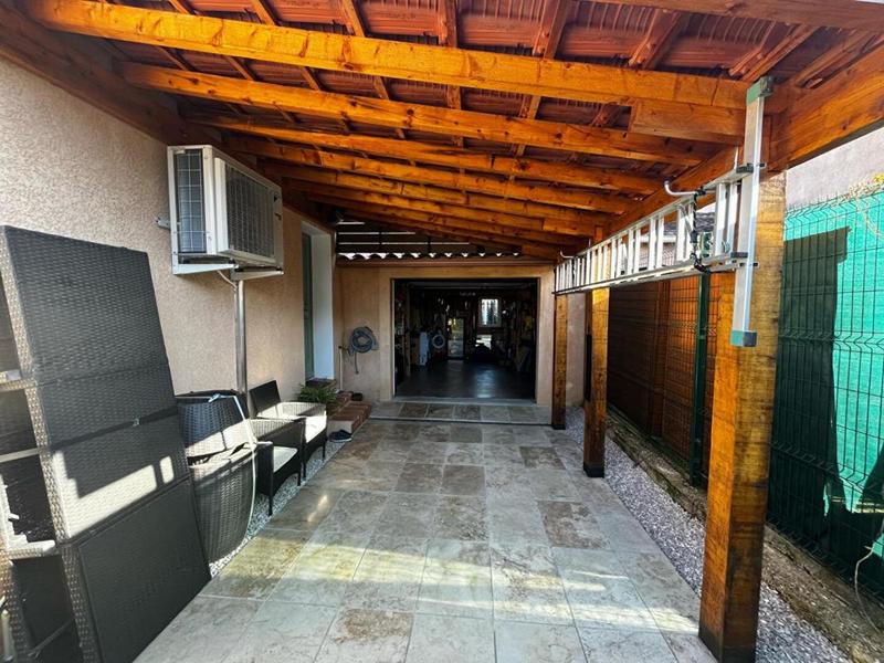 Maison - 91 m² - 4 pièces