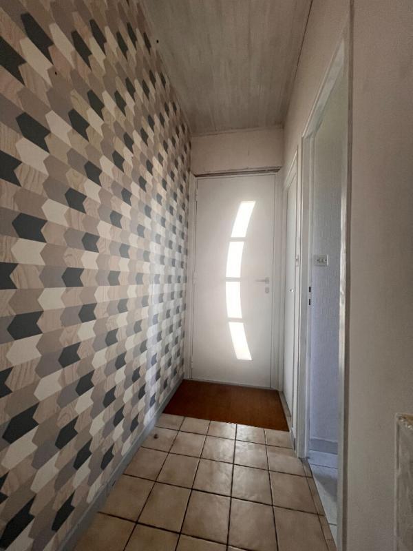 Maison - 93 m² - 5 pièces