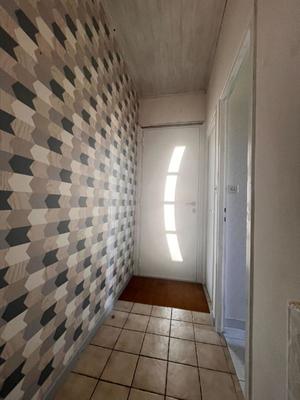 Maison - 93 m² - 5 pièces