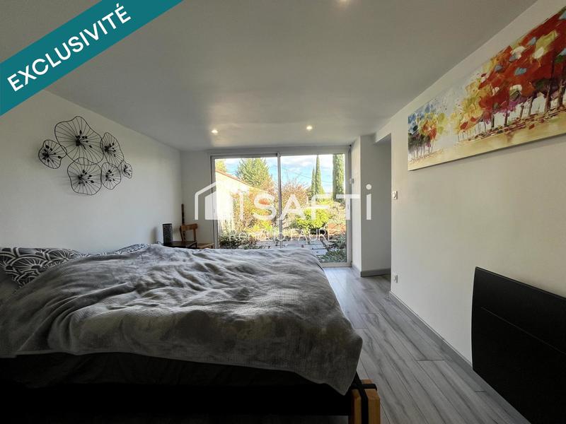 Maison - 200 m² - 7 pièces