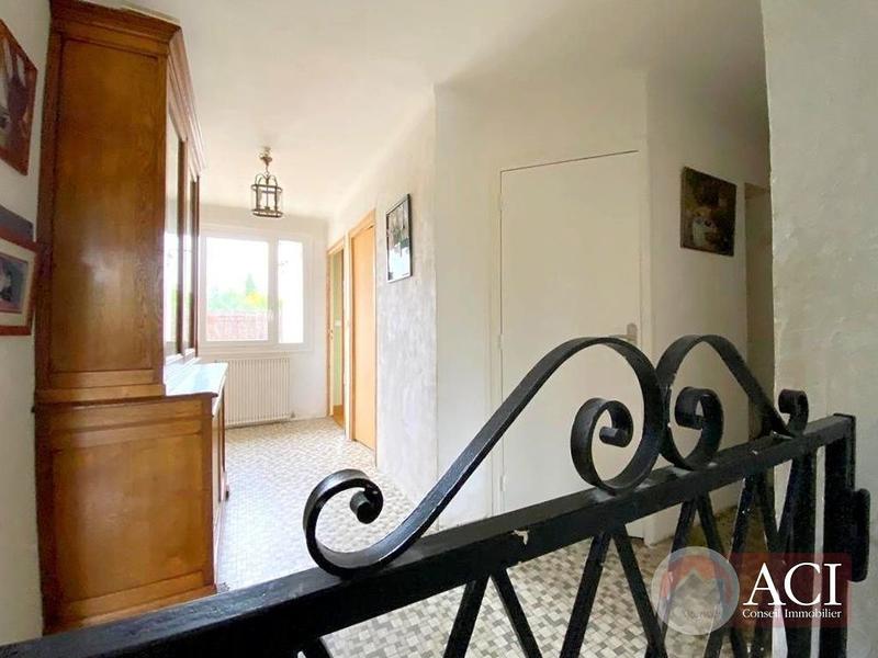 Maison - 264 m² - 11 pièces