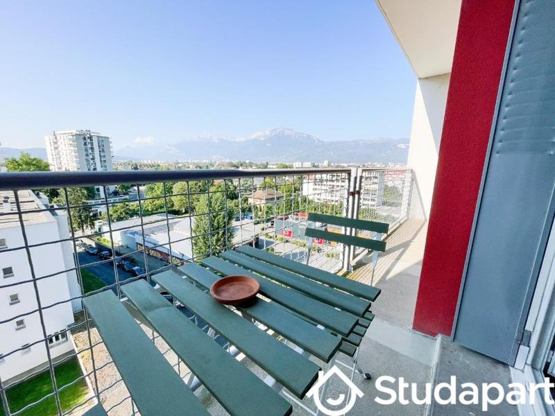 Appartement - 70 m² - 4 pièces