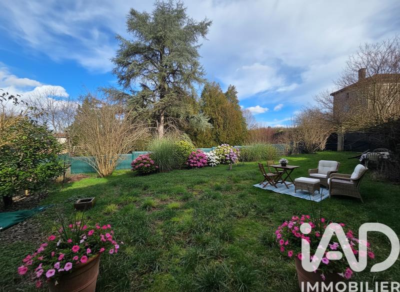 Maison - 92 m² - 4 pièces