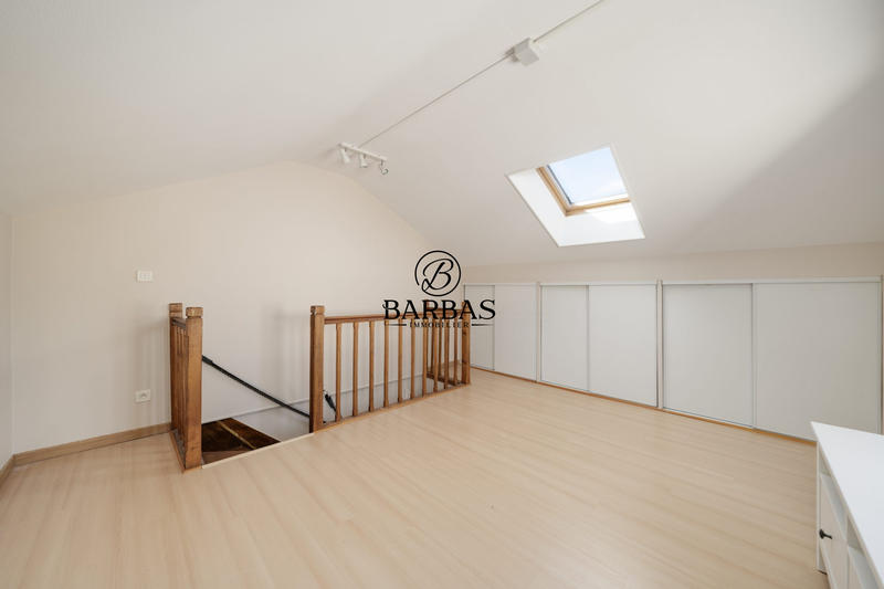 Maison - 101 m² - 5 pièces