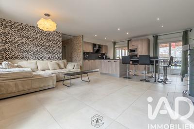 Maison - 138 m² - 7 pièces