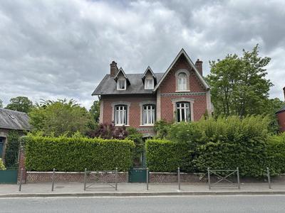 Maison ancienne - 276 m² - 8 pièces