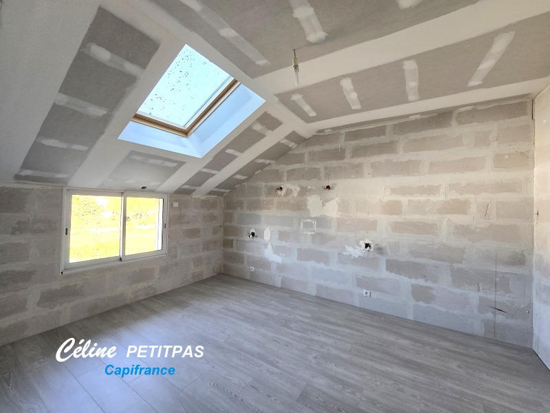 Maison - 142 m² - 6 pièces