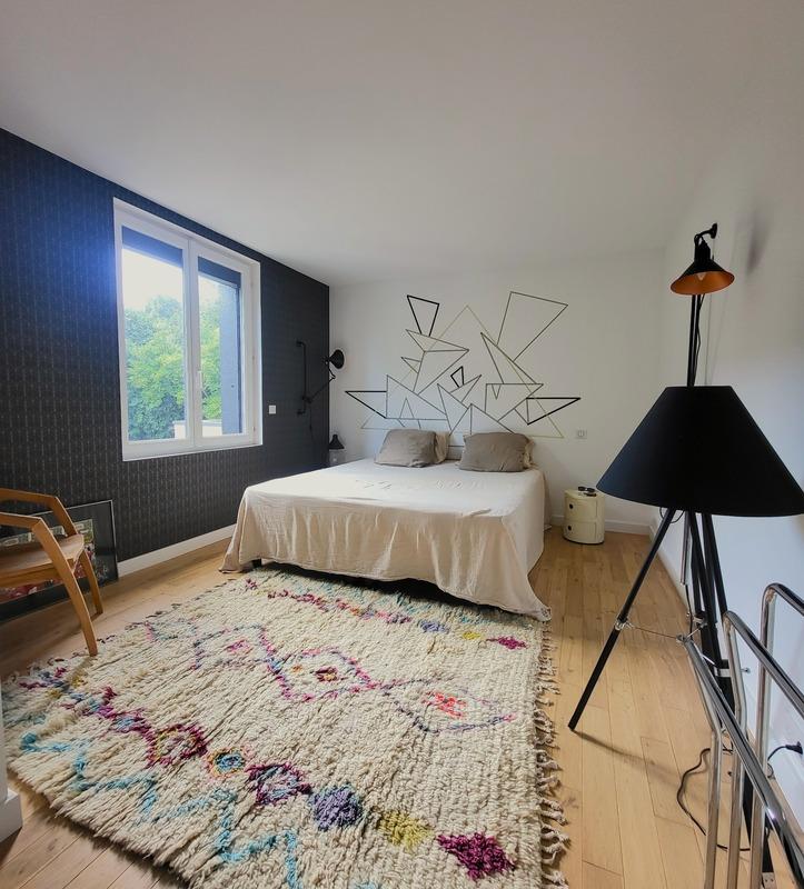 Maison - 203 m² - 7 pièces