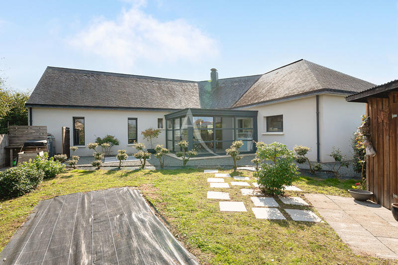 Maison - 156 m² - 6 pièces