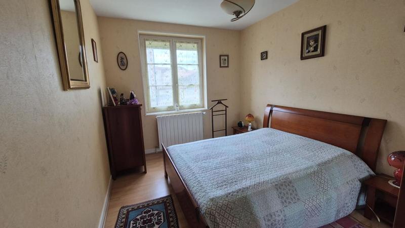 Maison - 184 m² - 7 pièces