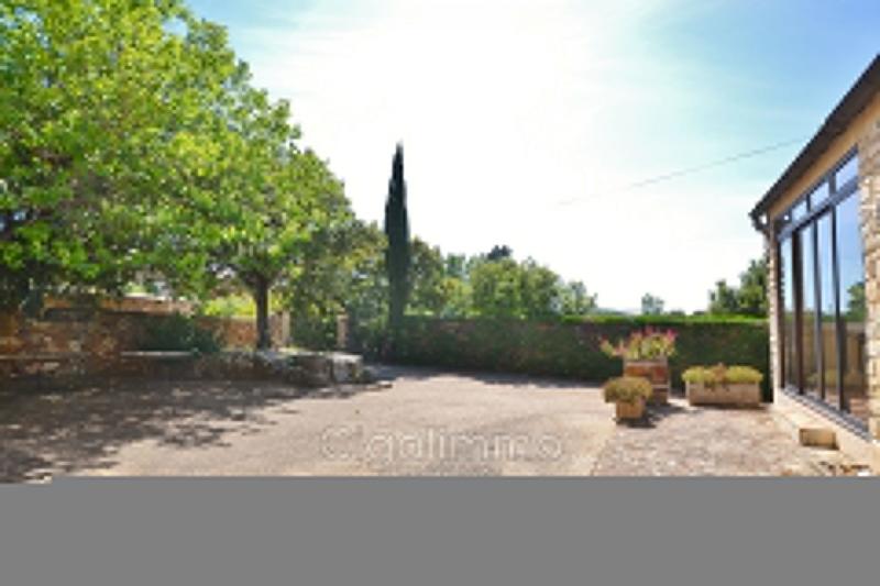 Villa - 200 m² - 9 pièces