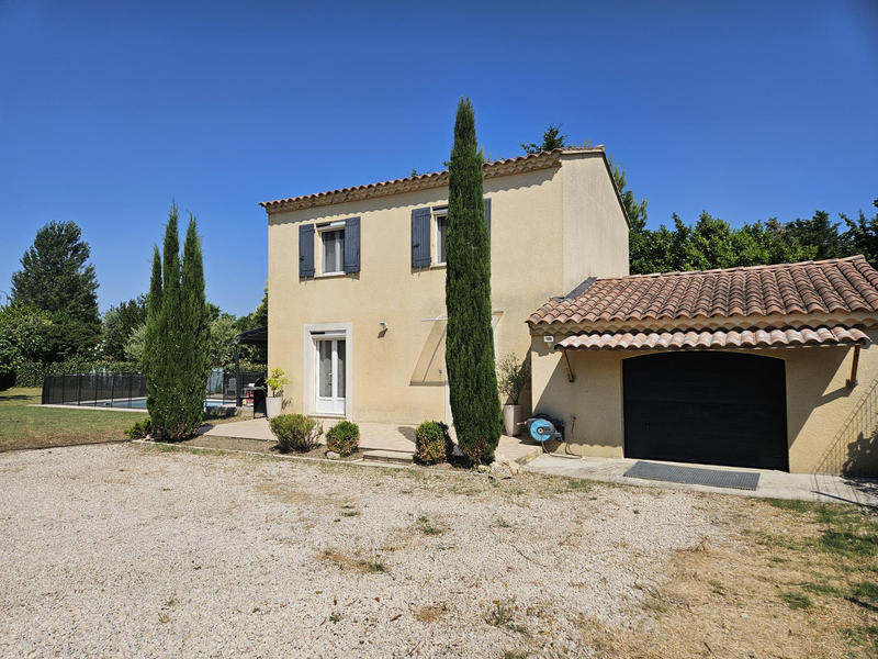 Villa - 102 m² - 4 pièces
