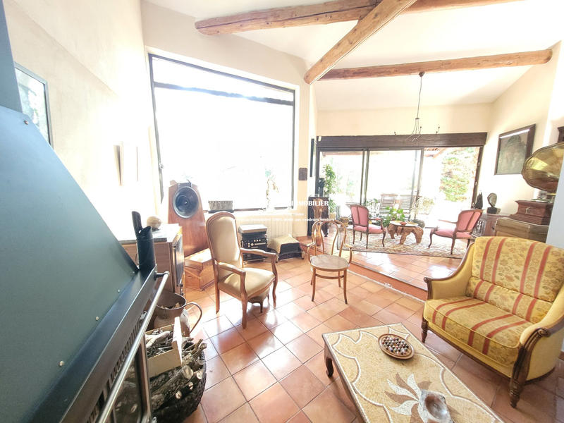 Viager - Mas - 300 m² - 9 pièces