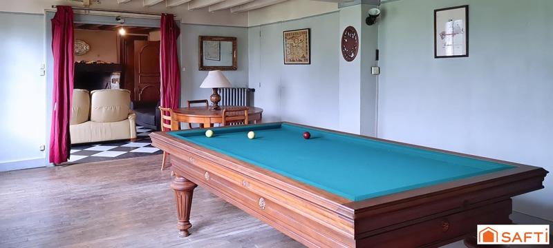 Maison - 203 m² - 7 pièces