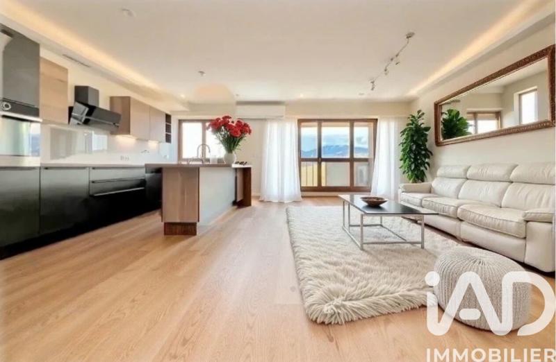 Appartement - 126 m² - 5 pièces