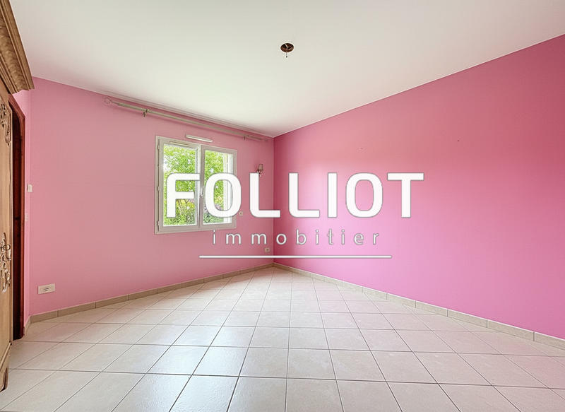 Maison - 137 m² - 6 pièces