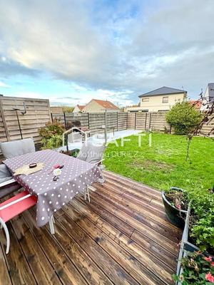 Maison - 95 m² - 6 pièces