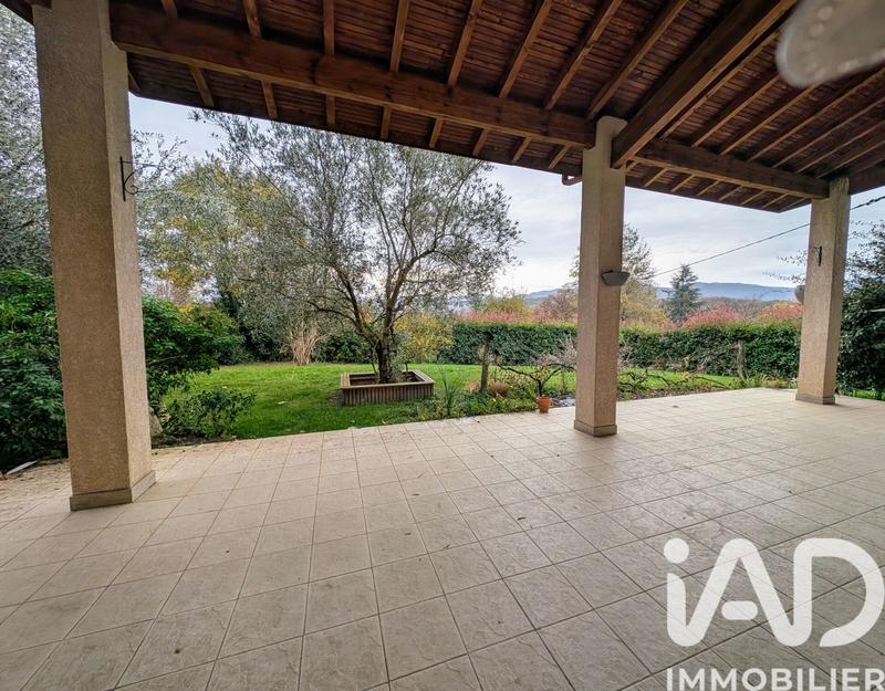 Maison - 186 m² - 6 pièces