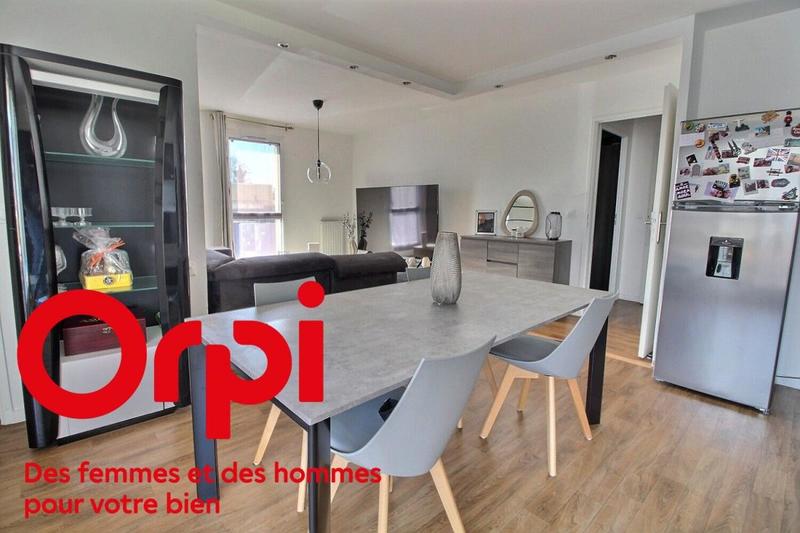 Appartement - 74 m² - 4 pièces