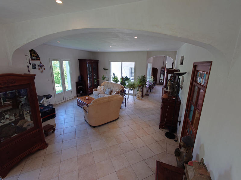 Maison - 148 m² - 5 pièces