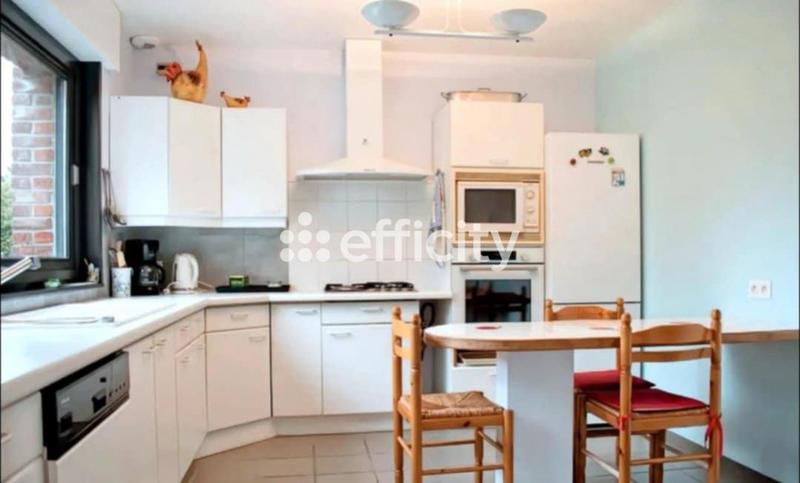 Pavillon - 121 m² - 7 pièces