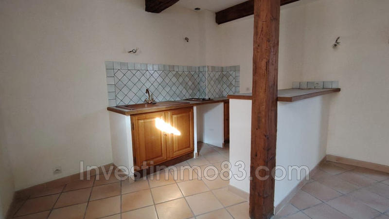 Maison - 161 m² - 8 pièces