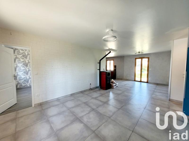 Maison - 96 m² - 5 pièces