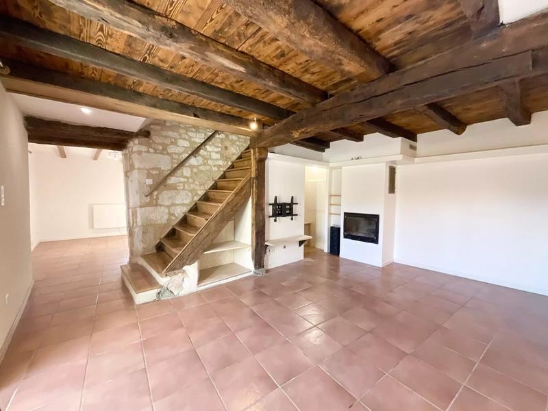 Appartement - 81 m² - 3 pièces