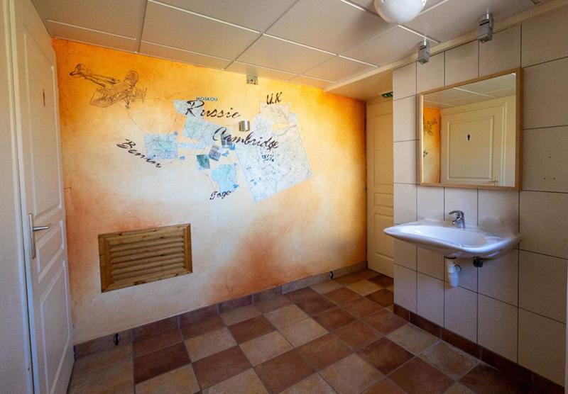 Maison - 270 m² - 8 pièces