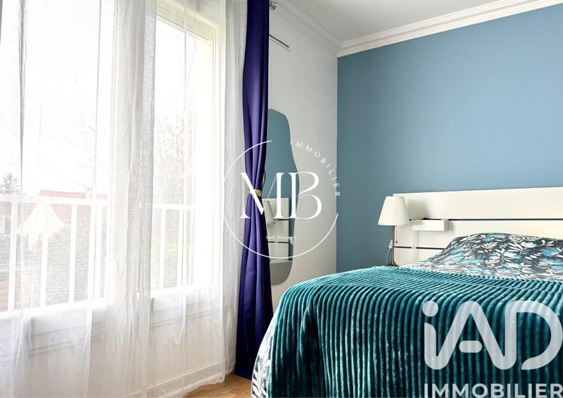 Maison - 95 m² - 5 pièces