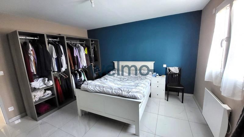 Maison - 210 m² - 8 pièces