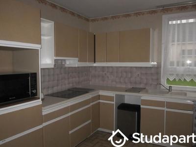 Chambre - 14 m² - 1 pièce