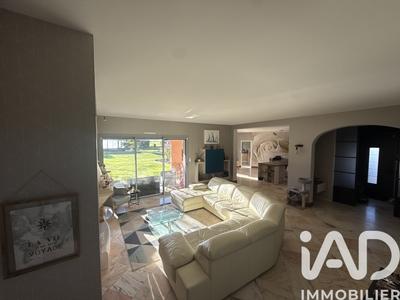 Maison de maîtres - 360 m² - 8 pièces