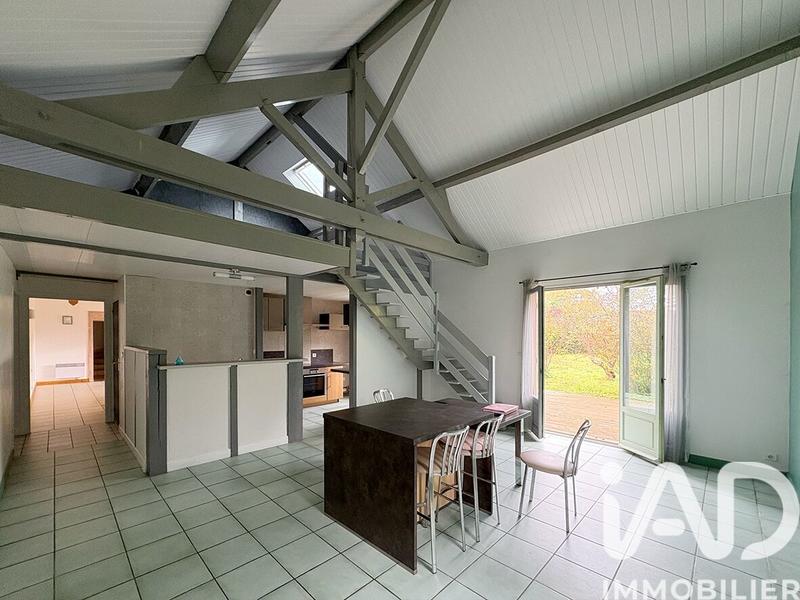 Maison - 110 m² - 4 pièces