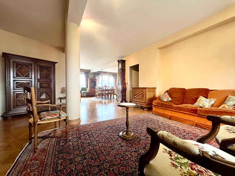 Appartement - 139 m² - 5 pièces