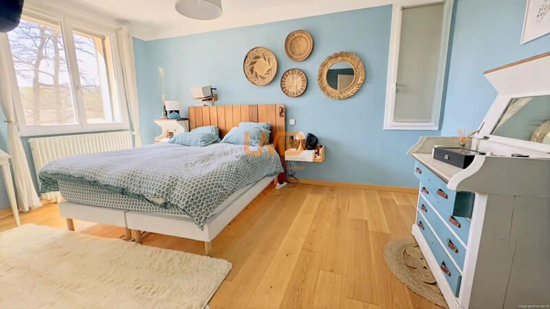 Villa - 223 m² - 9 pièces