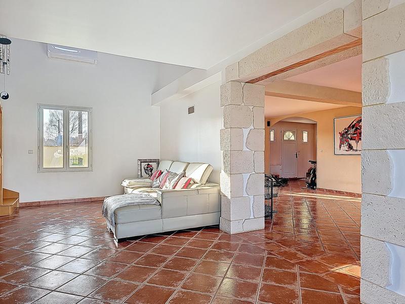 Maison - 200 m² - 7 pièces