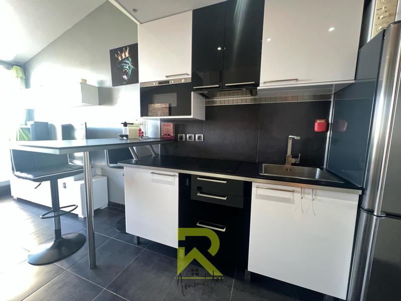 Studio - 26 m² - 1 pièce