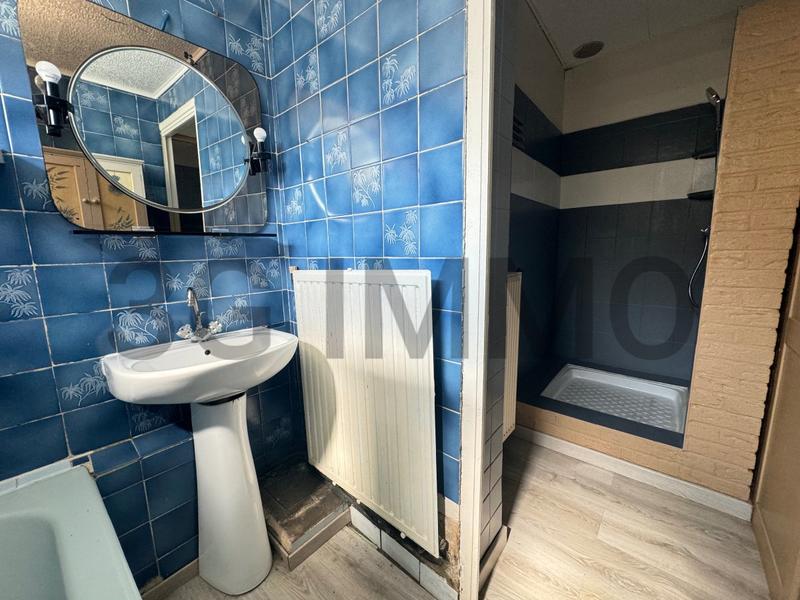 Villa - 198 m² - 10 pièces