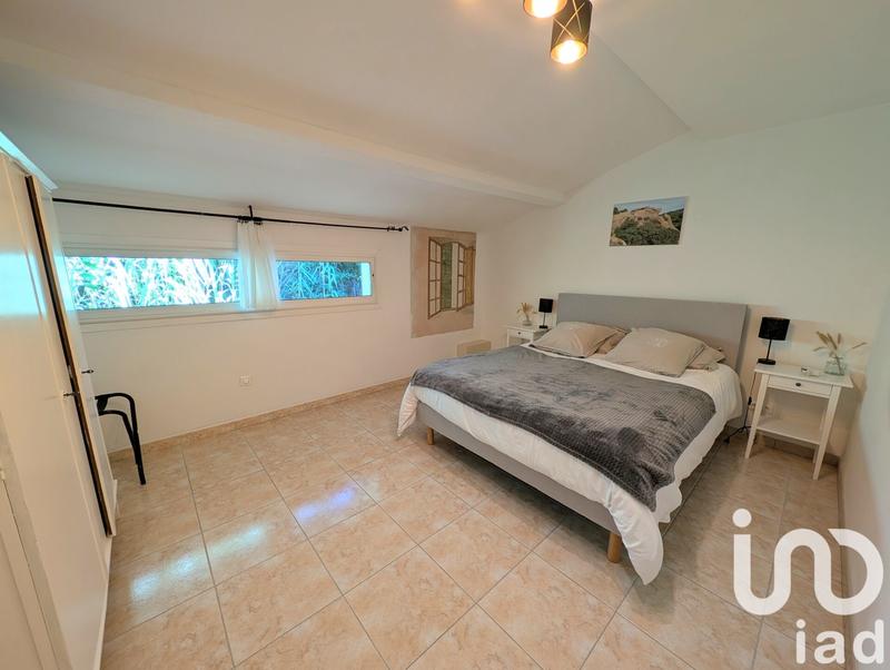 Maison - 279 m² - 9 pièces