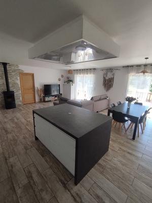 Villa - 90 m² - 4 pièces