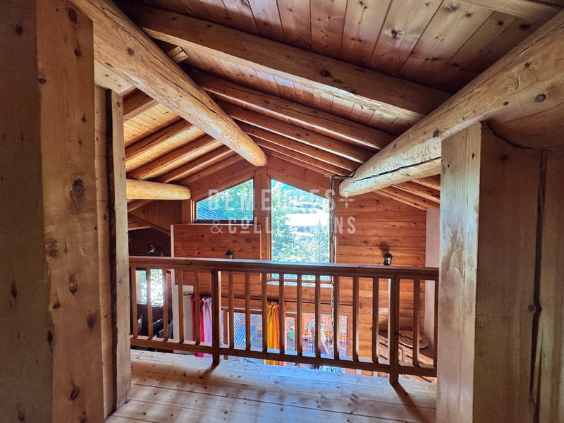 Maison - 171 m² - 8 pièces